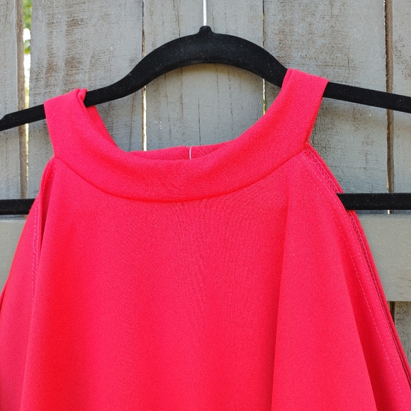 NWT Boohoo Red Formal Cold Shoulder Dress Size 28 - Picture 8 of 15